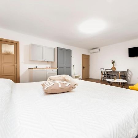 Adriatic Dream Rooms Ρόβινι Εξωτερικό φωτογραφία